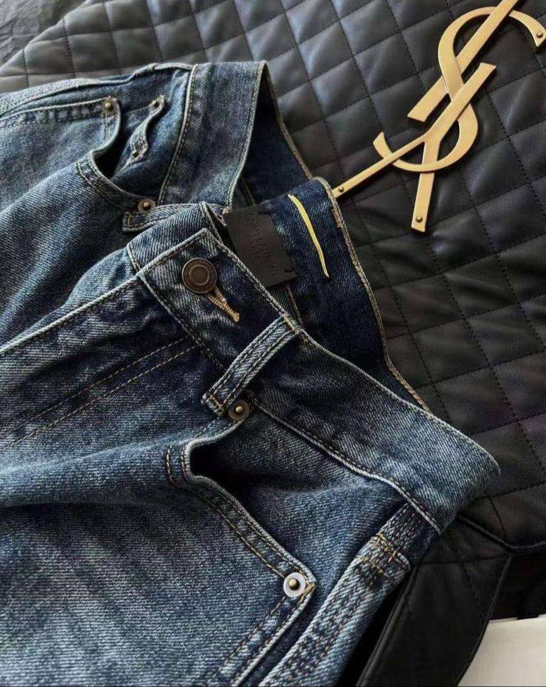 Трендовые джинсы Yves Saint Laurent BP-28495 Трендовые джинсы Yves Saint Laurent BP-28495