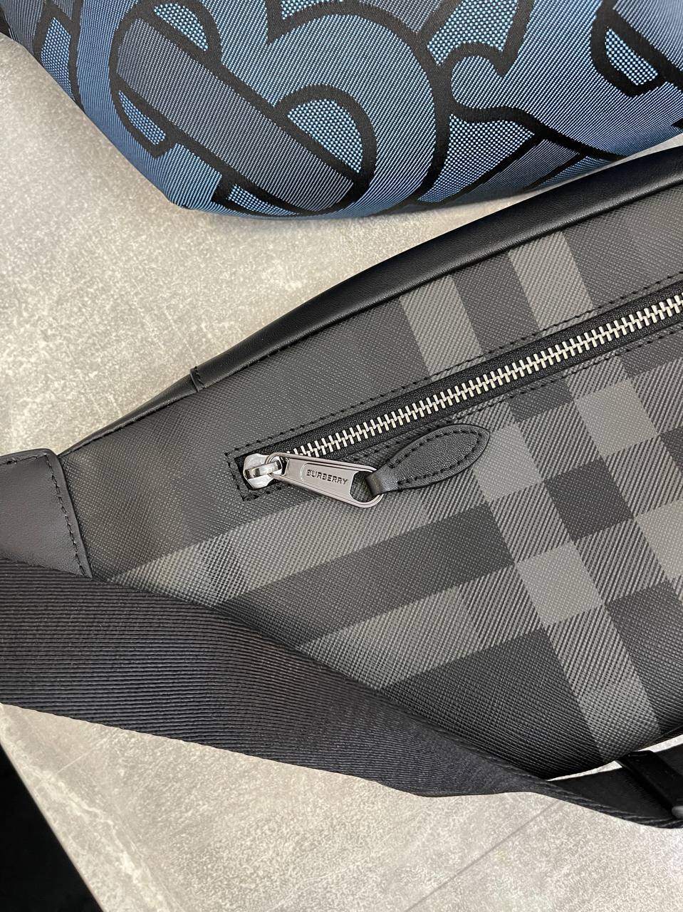 Поясная сумка Burberry повседневная BP-29650 Поясная сумка Burberry повседневная BP-29650