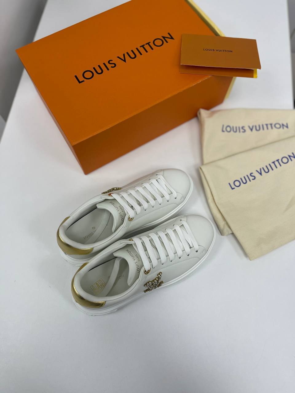 Louis Vuitton женские коллекционные кеды BP-29087 Louis Vuitton женские коллекционные кеды BP-29087