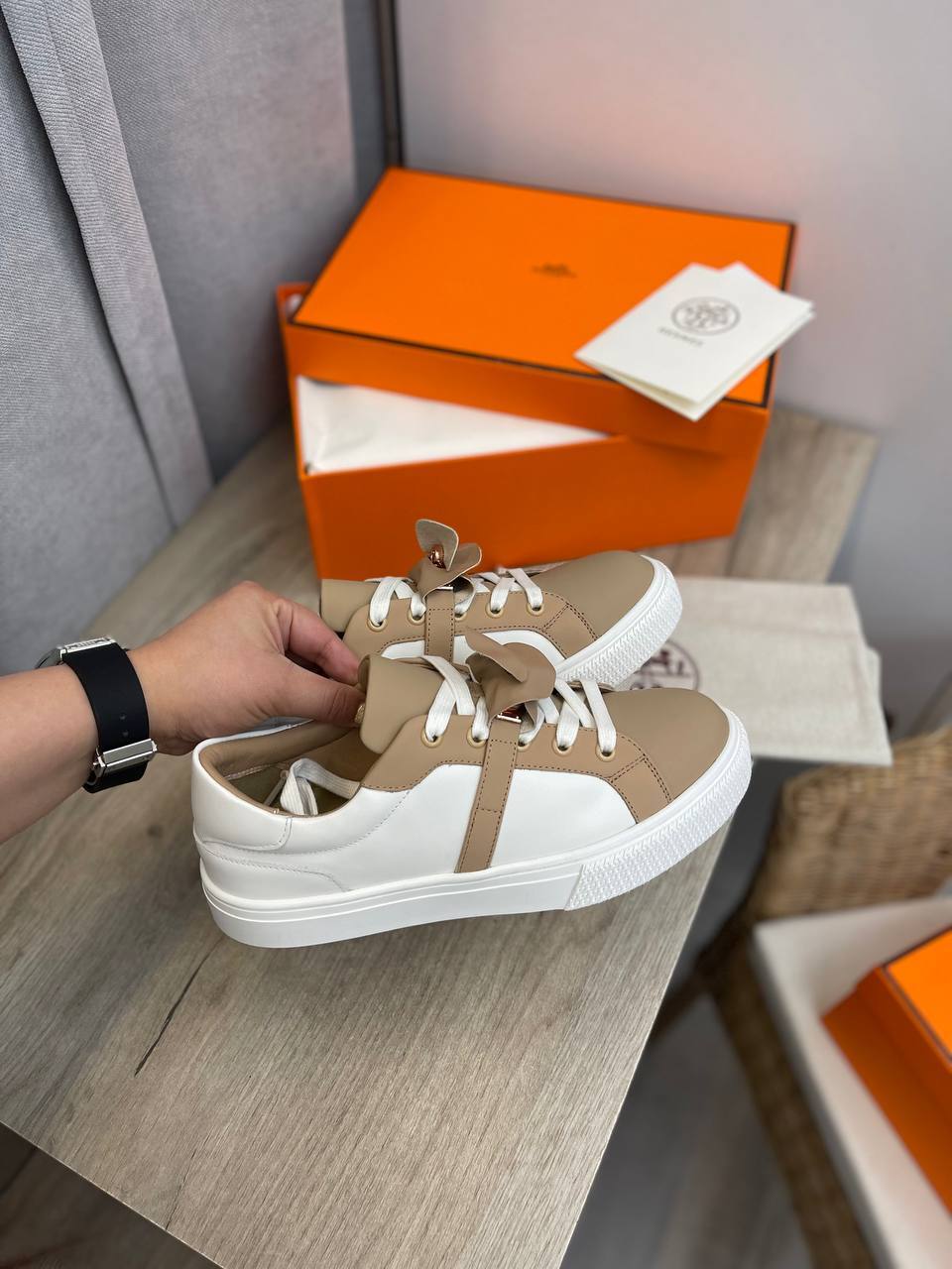 Hermes премиум женские кеды BP-40077 Hermes премиум женские кеды BP-40077