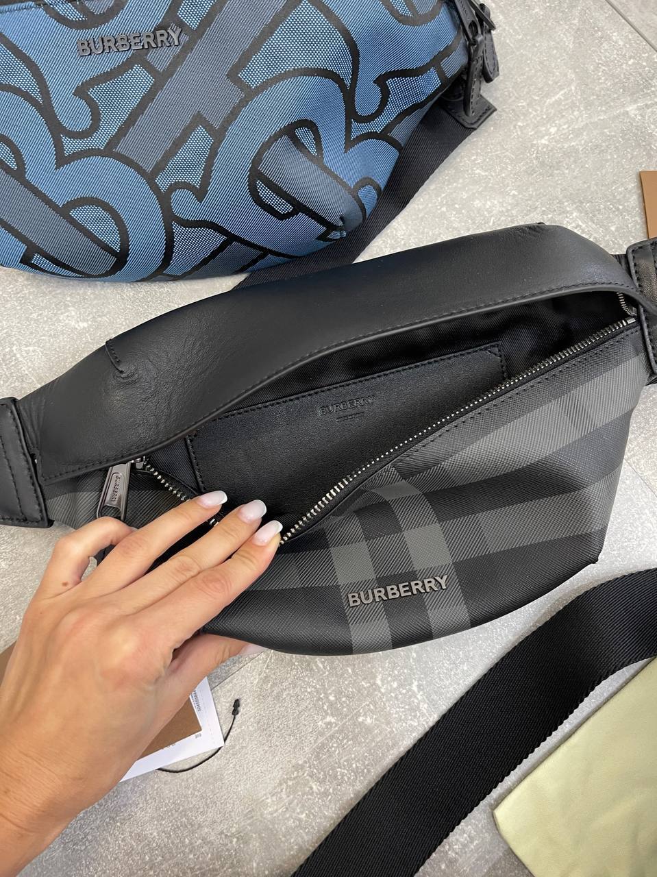 Поясная сумка Burberry повседневная BP-29650 Поясная сумка Burberry повседневная BP-29650