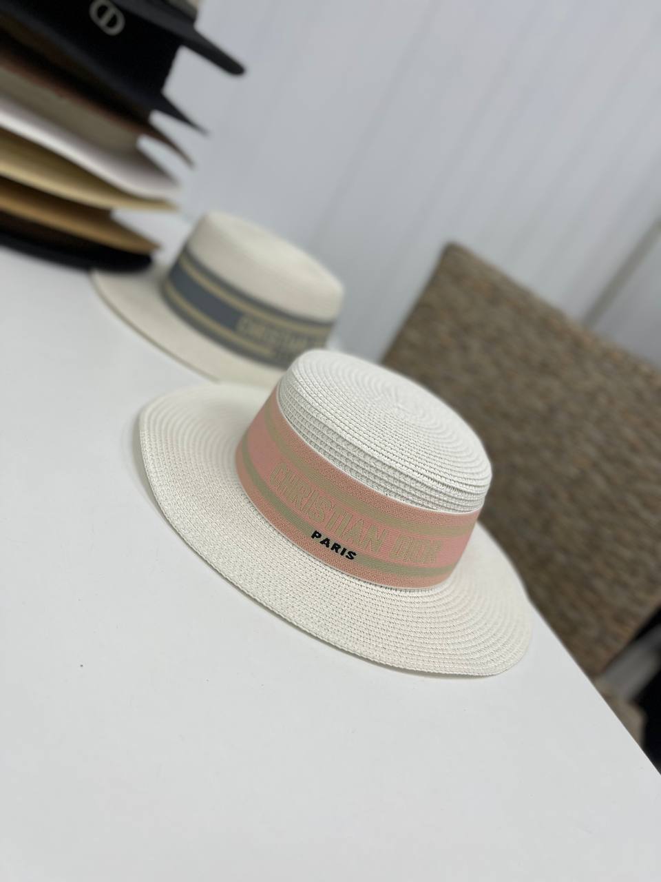 Шляпа люкс Christian Dior BP-30868 Шляпа люкс Christian Dior BP-30868