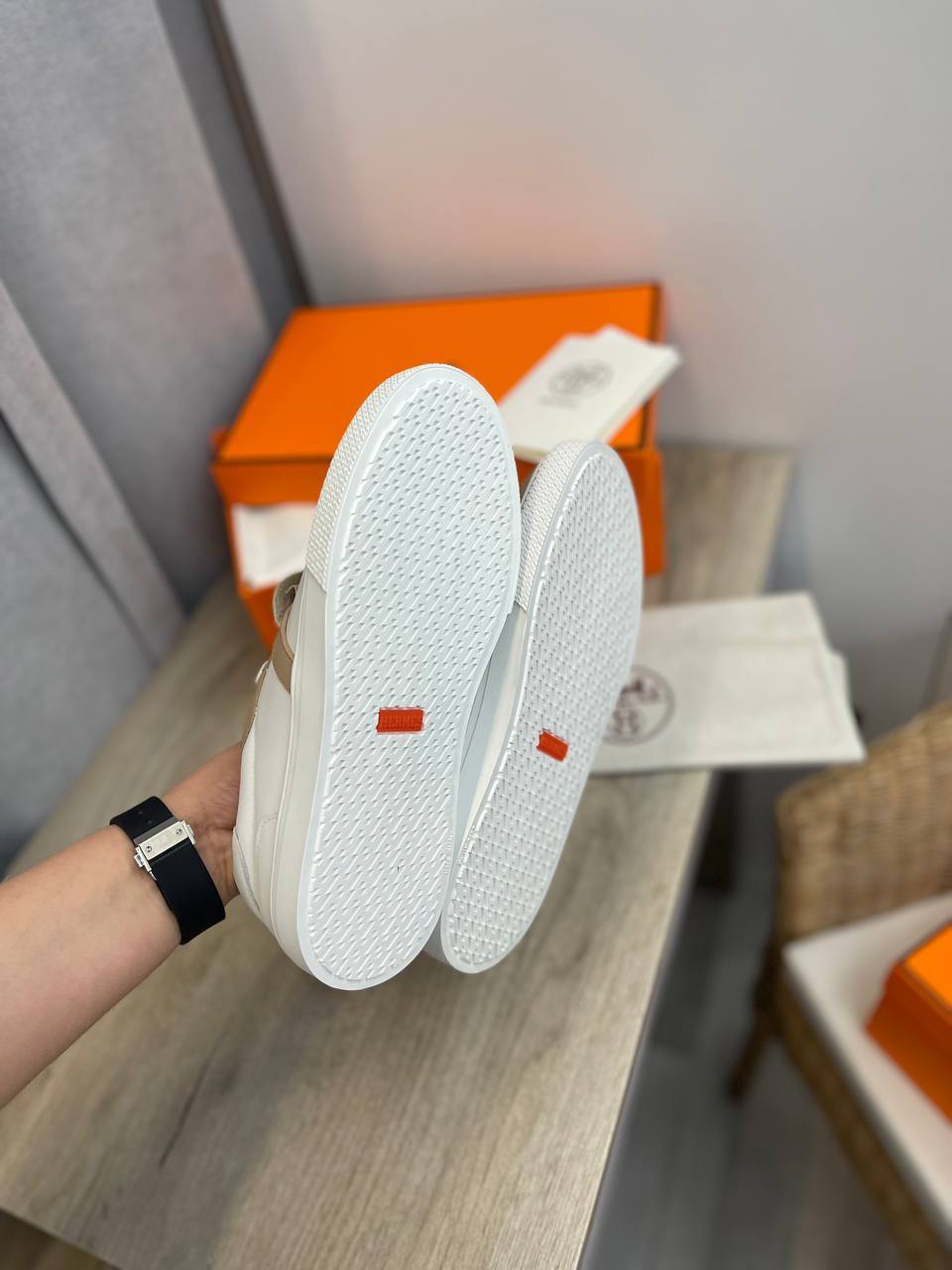 Hermes премиум женские кеды BP-40077 Hermes премиум женские кеды BP-40077