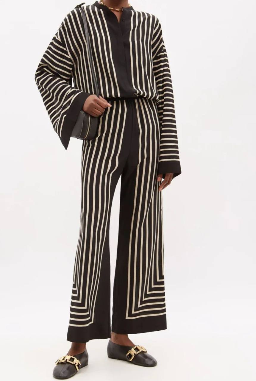 Toteme коллекционный костюм BP-48779 Toteme коллекционный костюм BP-48779