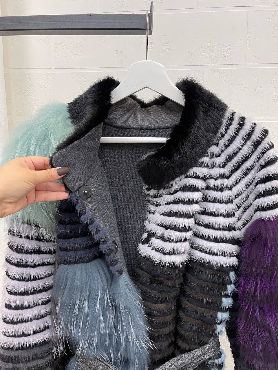 Меховое пальто на кашемире BC BP-41506 Меховое пальто на кашемире BC BP-41506