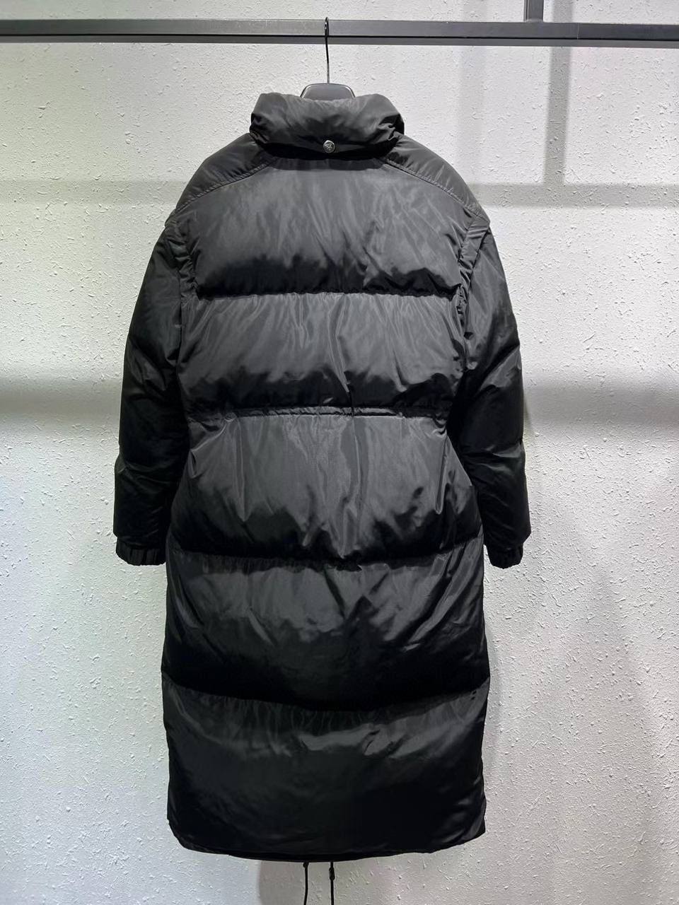 Пуховик Prada BP-42183 премиум Пуховик Prada BP-42183 премиум
