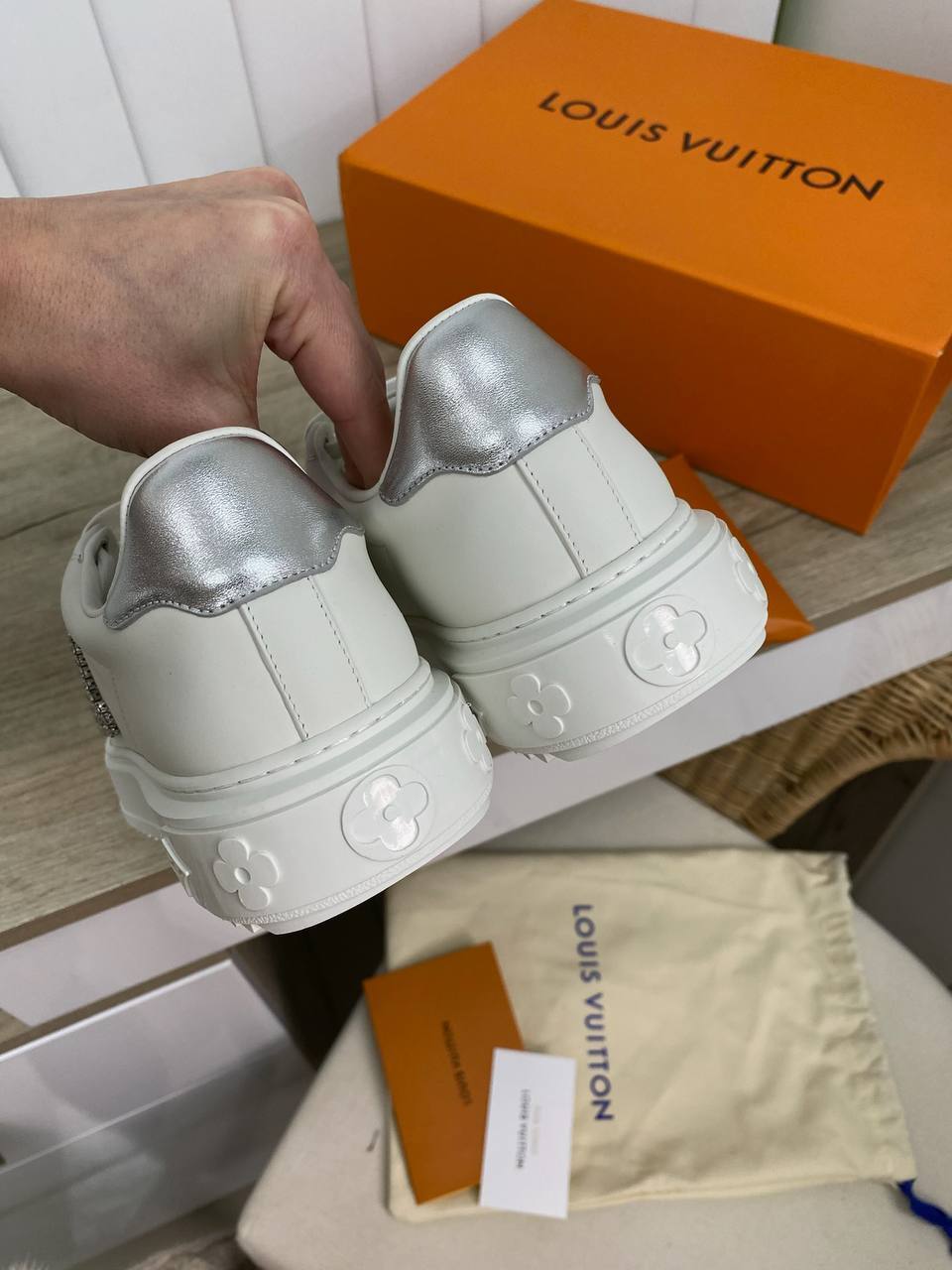 Кеды трендовые женские Louis Vuitton BP-29129 Кеды трендовые женские Louis Vuitton BP-29129