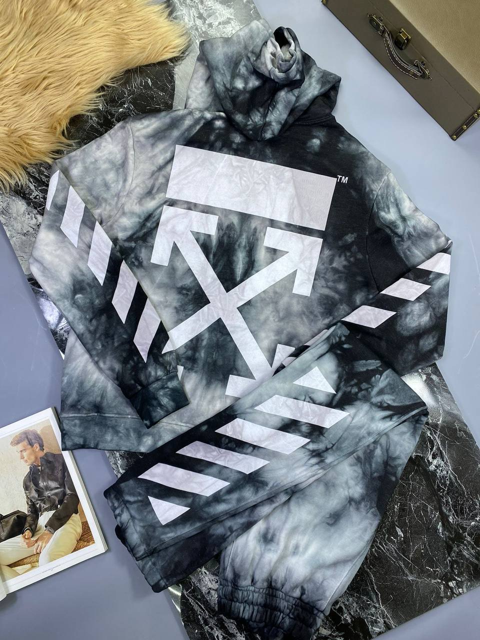 Спортивный дымчатый костюм Off-White™ BP-24261 Спортивный дымчатый костюм Off-White™ BP-24261