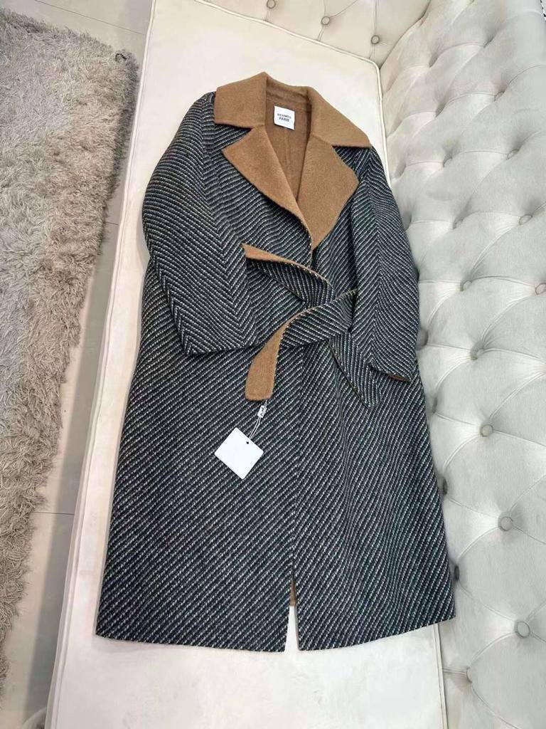 Пальто Hermes BP-40499 эксклюзивное Пальто Hermes BP-40499 эксклюзивное