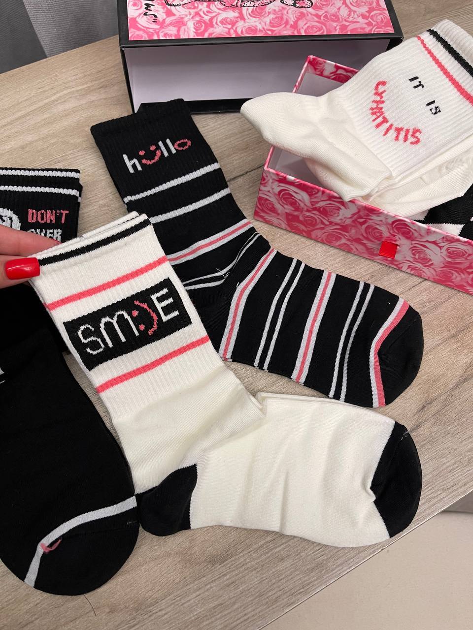 Комплект носков эксклюзивный Christian Dior BP-46513 Комплект носков эксклюзивный Christian Dior BP-46513