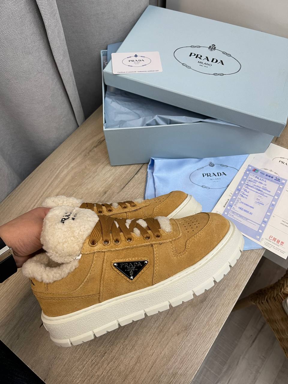 Повседневные женские кеды Prada BP-42140 Повседневные женские кеды Prada BP-42140