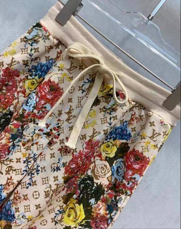 Костюм спортивный Gucci повседневный BP-20004 Костюм спортивный Gucci повседневный BP-20004