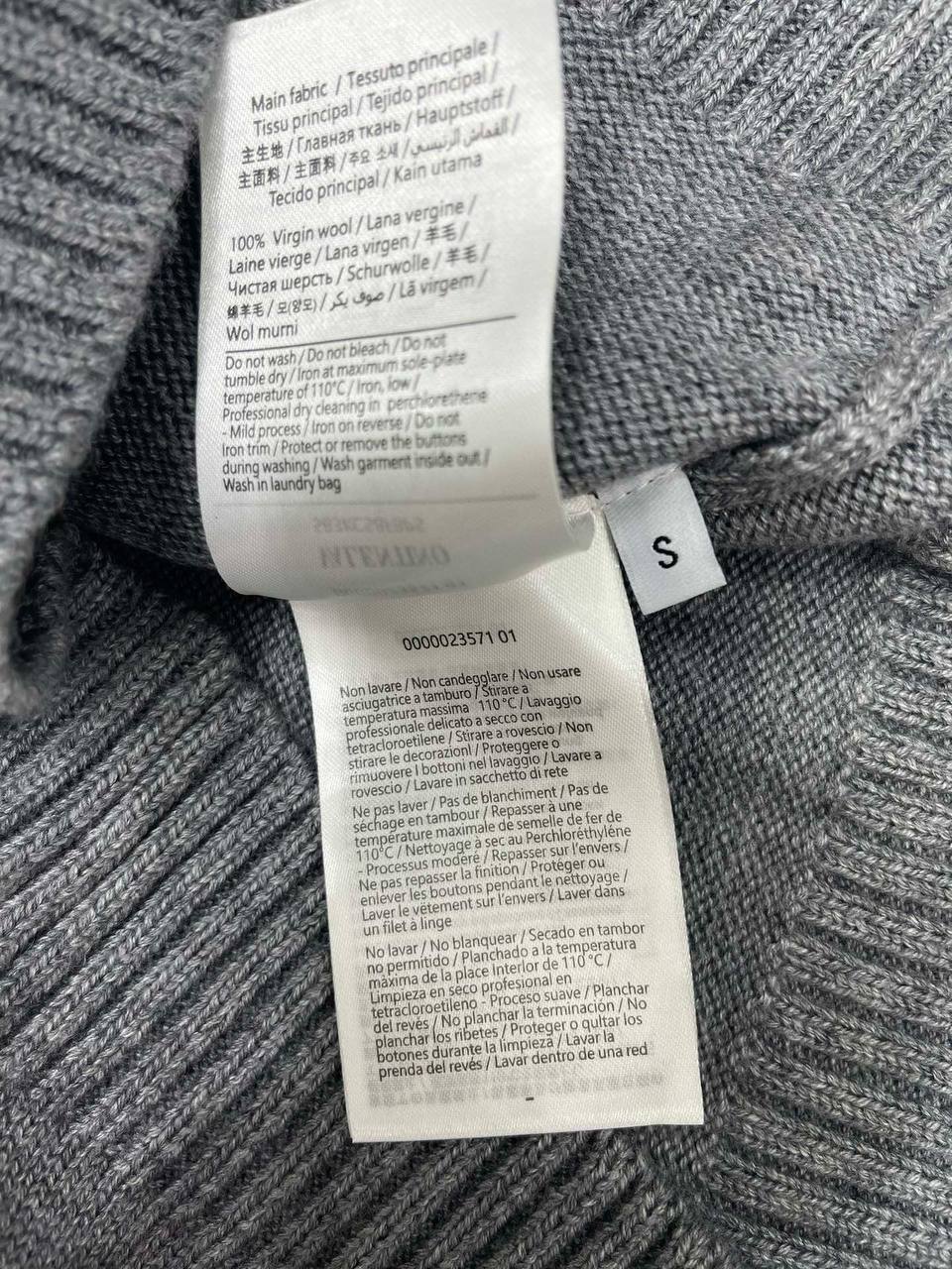 Кардиган элитный со стильными украшениями Valentino Garavani VLTN BP-268535 Кардиган элитный со стильными украшениями Valentino Garavani VLTN BP-268535