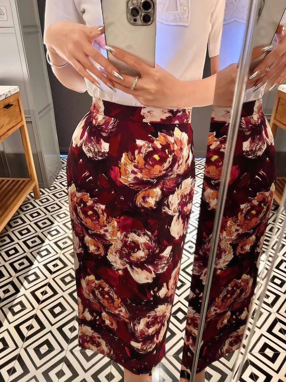 Юбка элитная Dolce & Gabbana BP-47429 Юбка элитная Dolce & Gabbana BP-47429