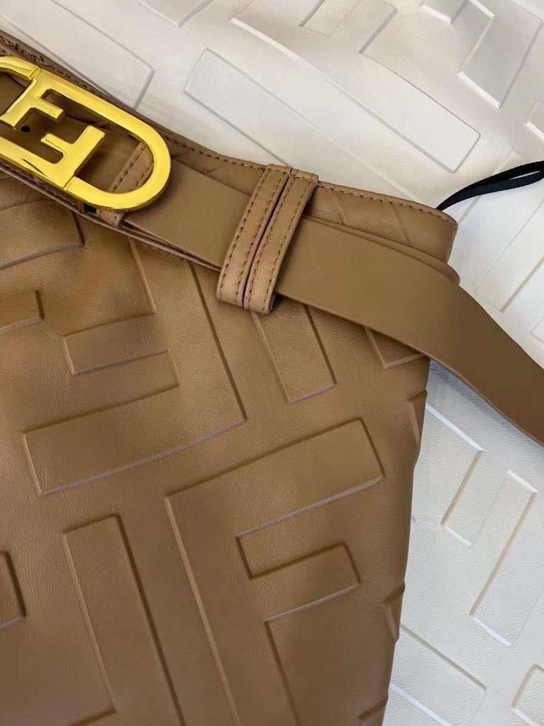 Кожаная юбка люкс Fendi BP-40145 Кожаная юбка люкс Fendi BP-40145