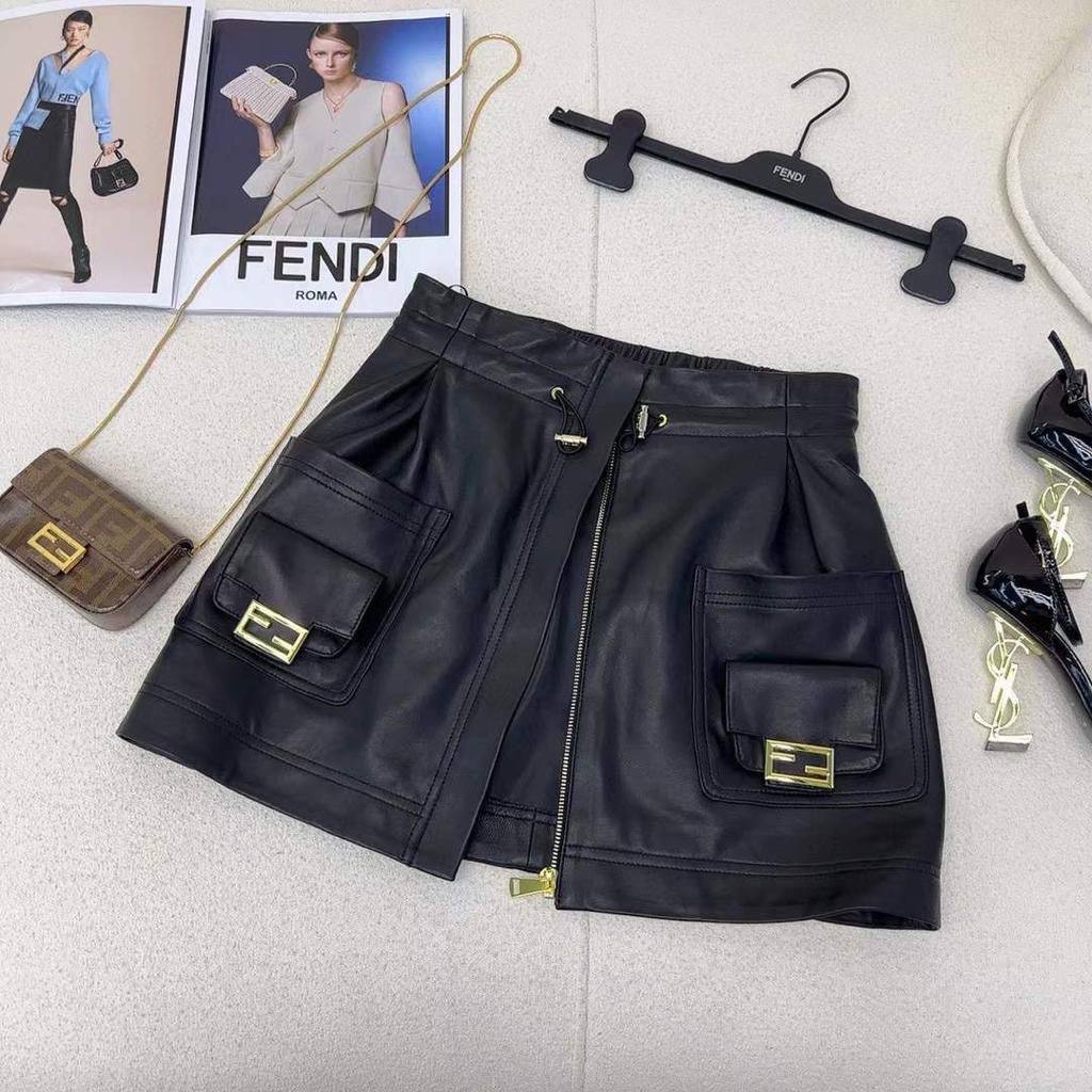 Кожаная трендовая юбка Fendi BP-40143 Кожаная трендовая юбка Fendi BP-40143