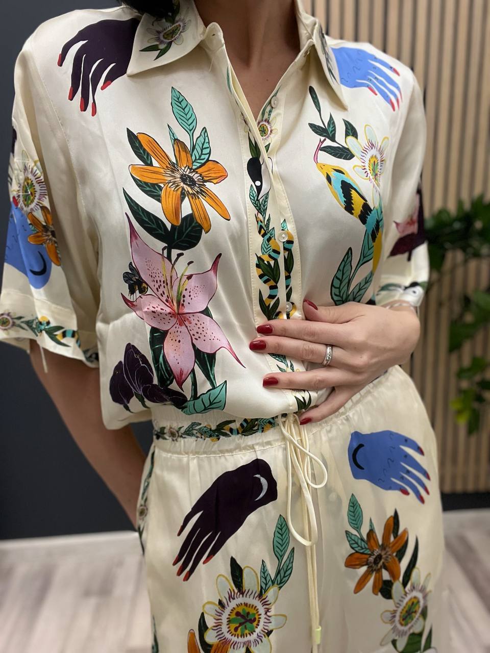 Alemais костюм для женщин коллекционный BP-47556 Alemais костюм для женщин коллекционный BP-47556