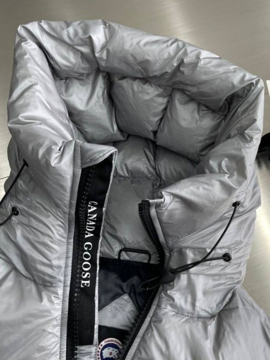 Пуховик платиновый Crofton Canada Goose BP-489639 Пуховик платиновый Crofton Canada Goose BP-489639