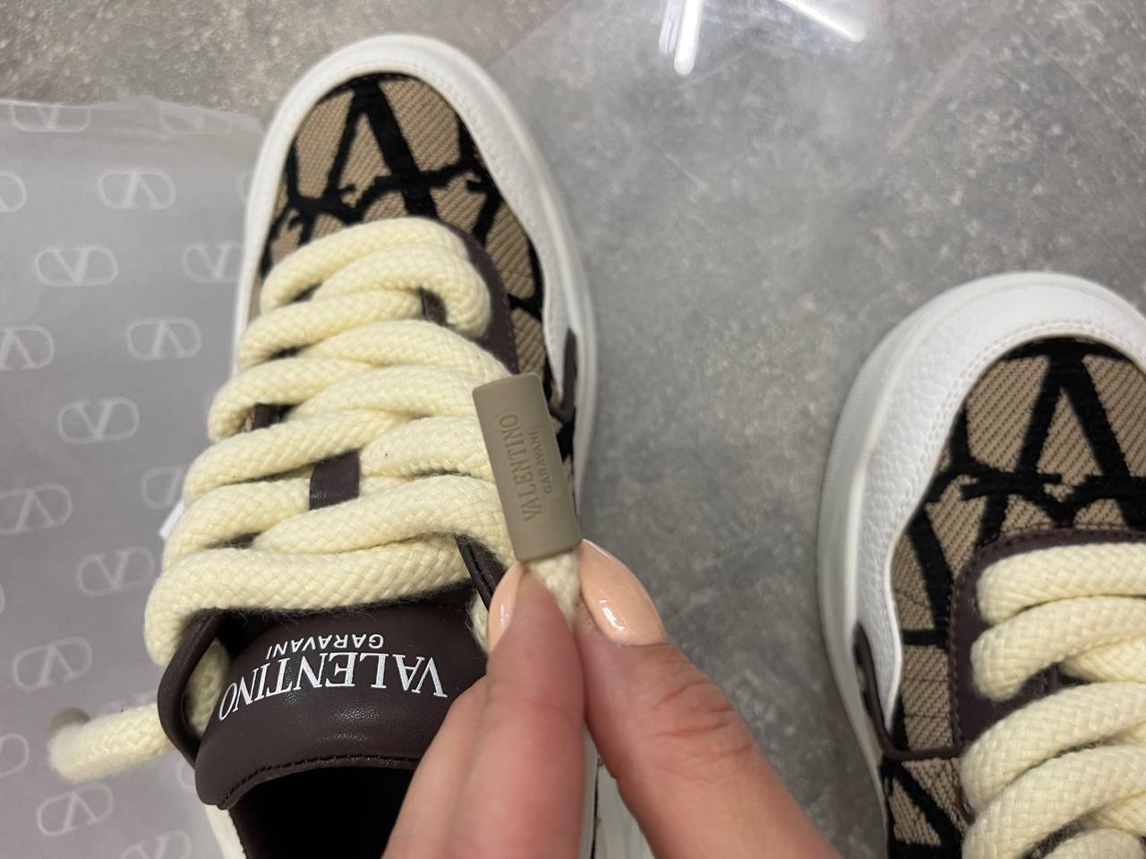 Женские кеды Valentino BP-41531 люкс Женские кеды Valentino BP-41531 люкс