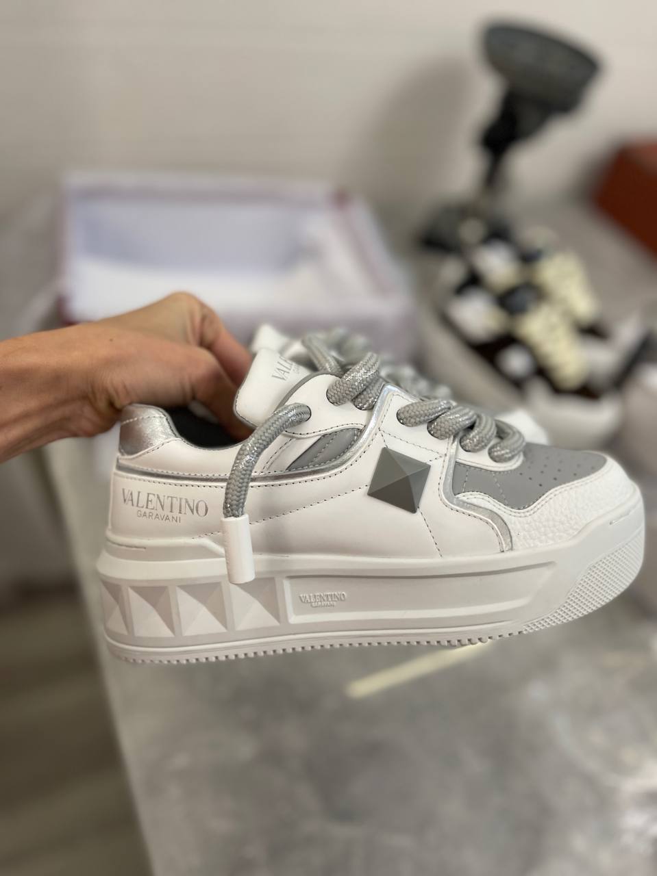 Женские кеды Valentino BP-41527 трендовые Женские кеды Valentino BP-41527 трендовые