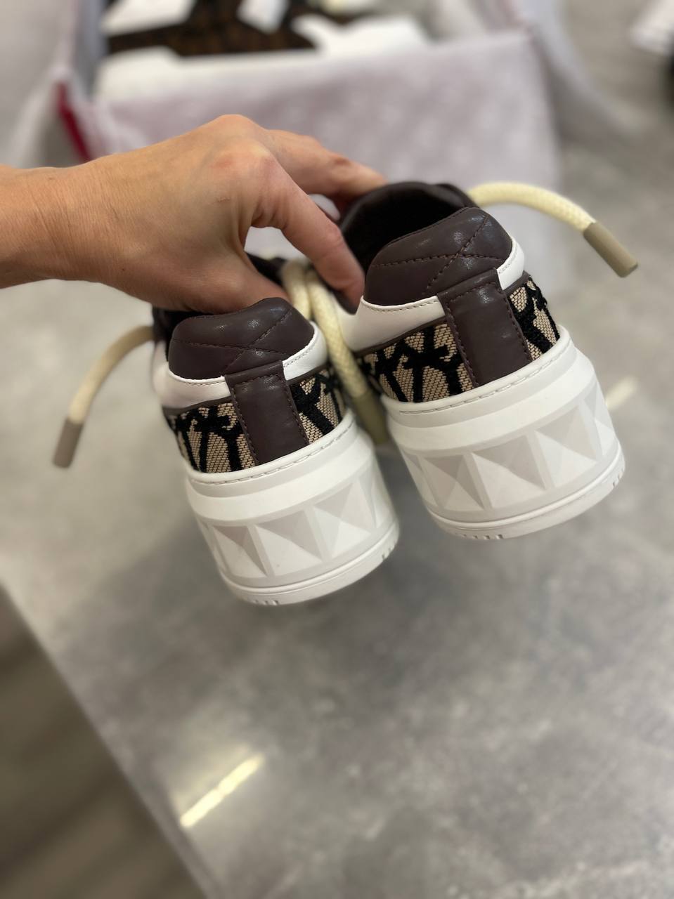 Женские кеды Valentino BP-41531 люкс Женские кеды Valentino BP-41531 люкс