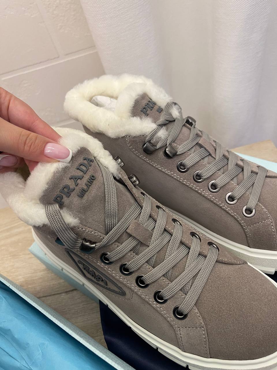 Повседневные женские кеды Prada BP-44257 Повседневные женские кеды Prada BP-44257