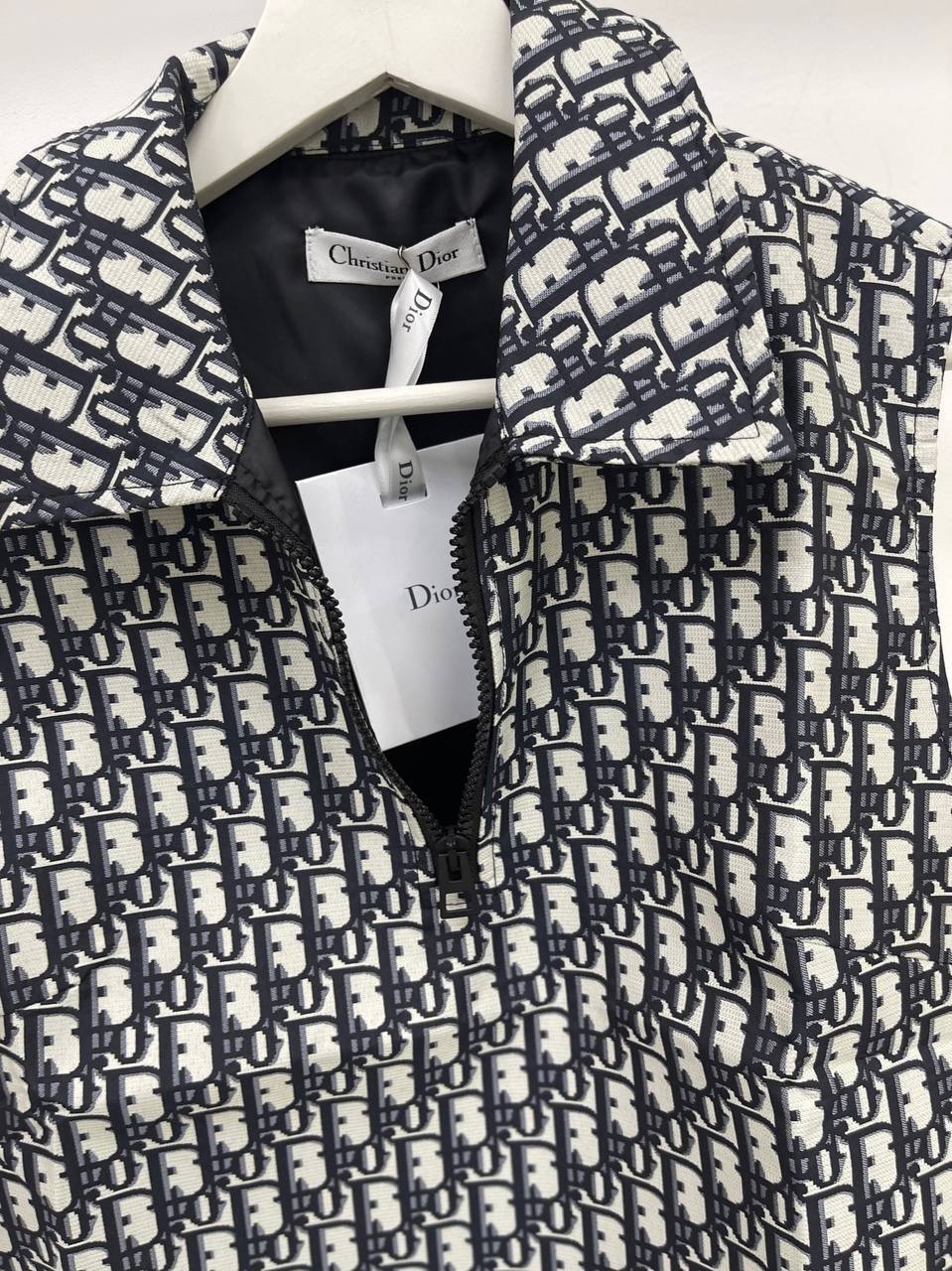 Жилет дизайнерский Christian Dior BP-16369 Жилет дизайнерский Christian Dior BP-16369