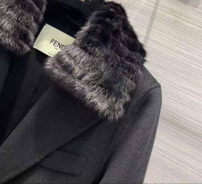 Элитное пальто Fendi BP-25791 Элитное пальто Fendi BP-25791