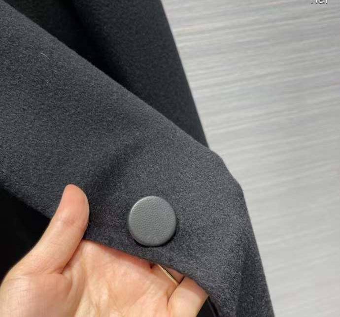 Элитное пальто Fendi BP-25791 Элитное пальто Fendi BP-25791