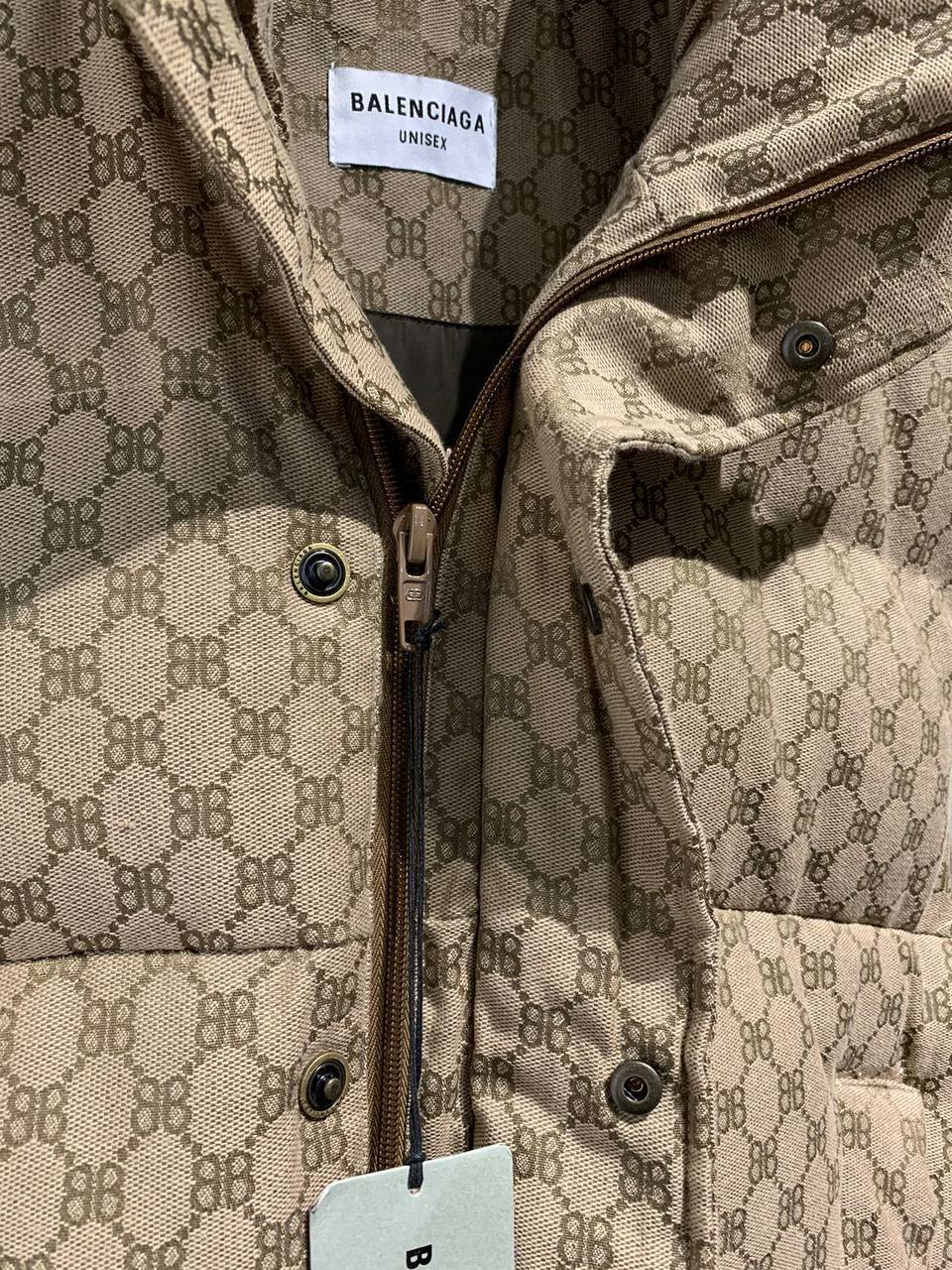 Жилет коллекционный Balenciaga BP-23464 Жилет коллекционный Balenciaga BP-23464