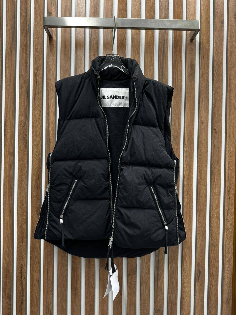 Жилет Jil Sander трендовый BP-39216 Жилет Jil Sander трендовый BP-39216