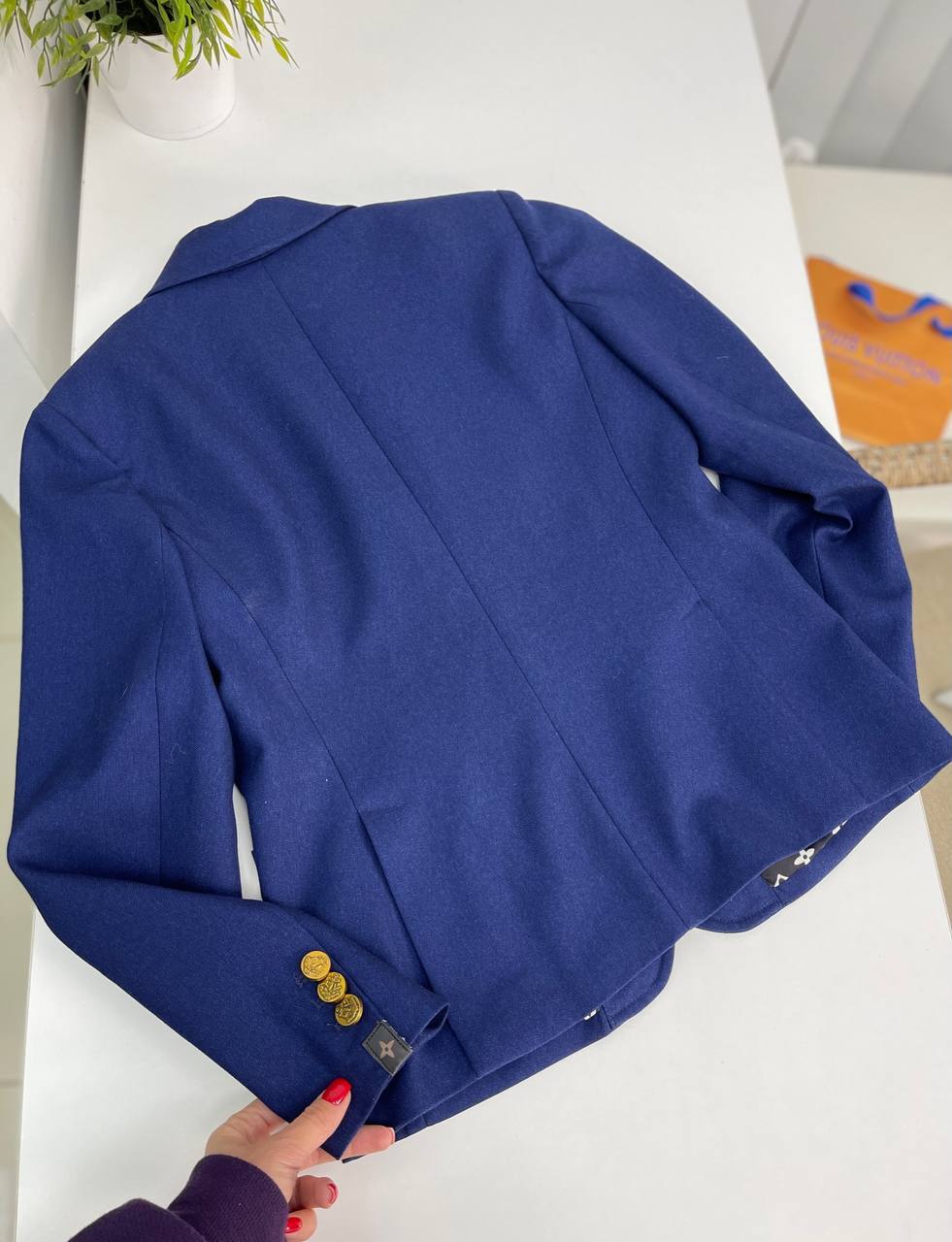 Жакет Louis Vuitton BP-23367 элитный Жакет Louis Vuitton BP-23367 элитный