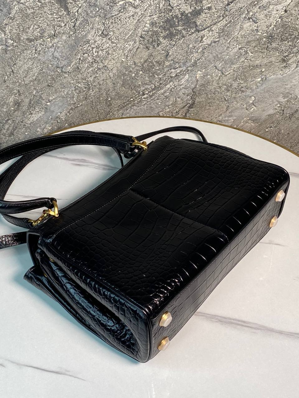 Сумка черная лакированная Balenciaga BP-51807501 Сумка черная лакированная Balenciaga BP-51807501