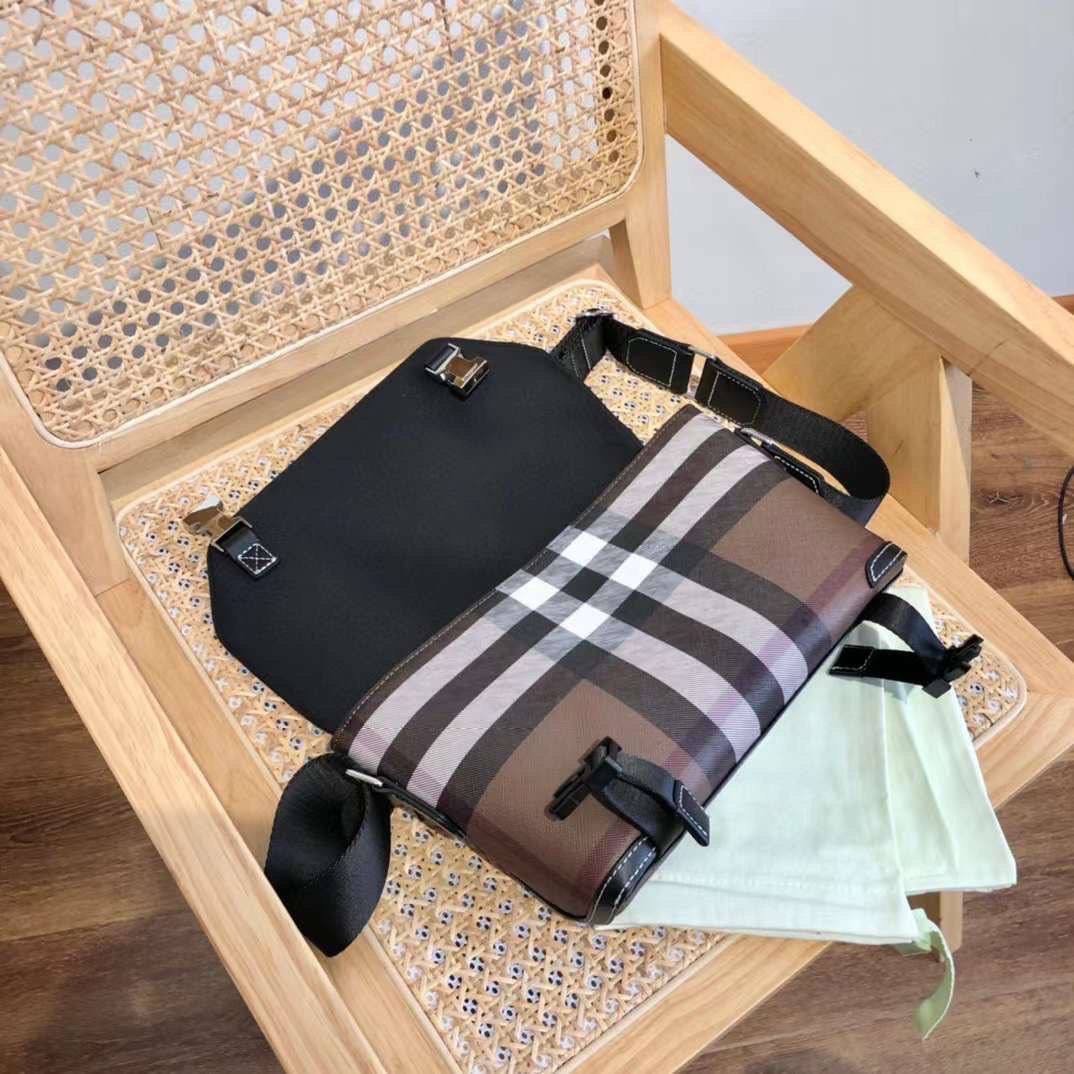 Мессенджер Burberry стильный BP-26274 Мессенджер Burberry стильный BP-26274