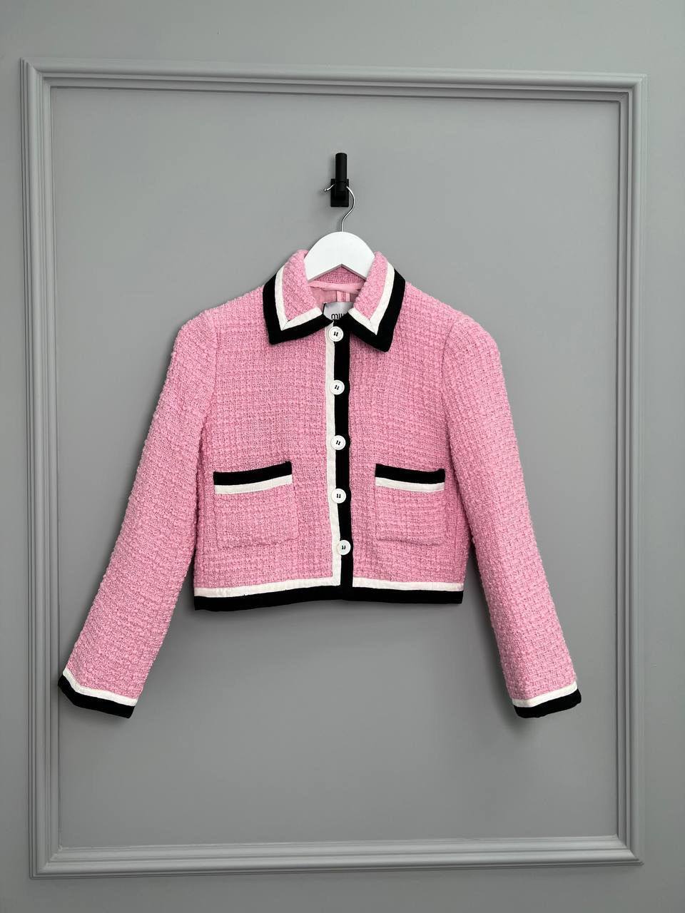Трендовый жакет Miu Miu BP-20542 Трендовый жакет Miu Miu BP-20542