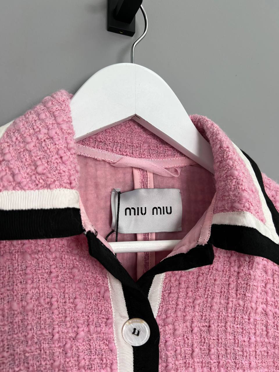 Трендовый жакет Miu Miu BP-20542 Трендовый жакет Miu Miu BP-20542