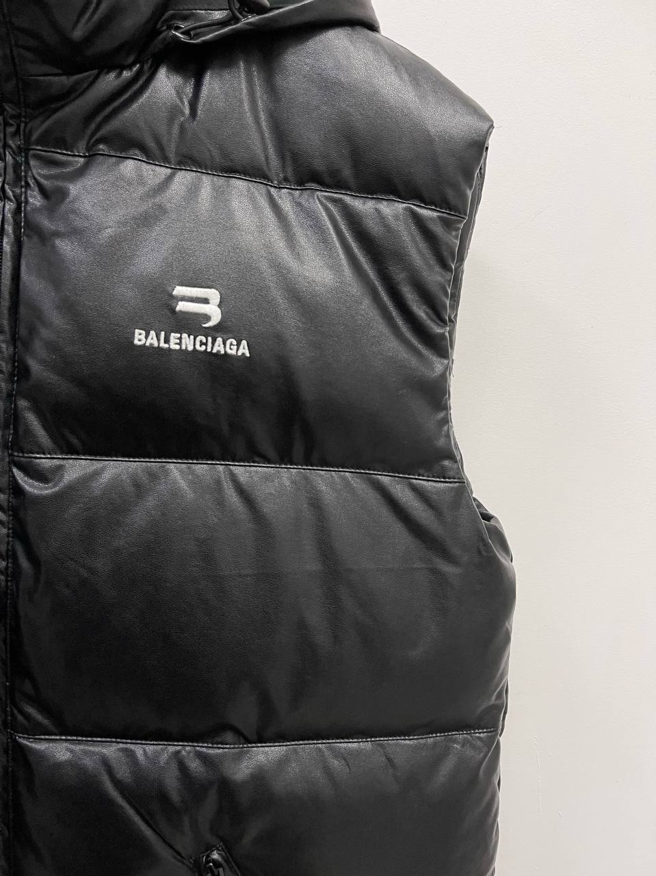 Жилет эксклюзивный Balenciaga BP-24914 Жилет эксклюзивный Balenciaga BP-24914