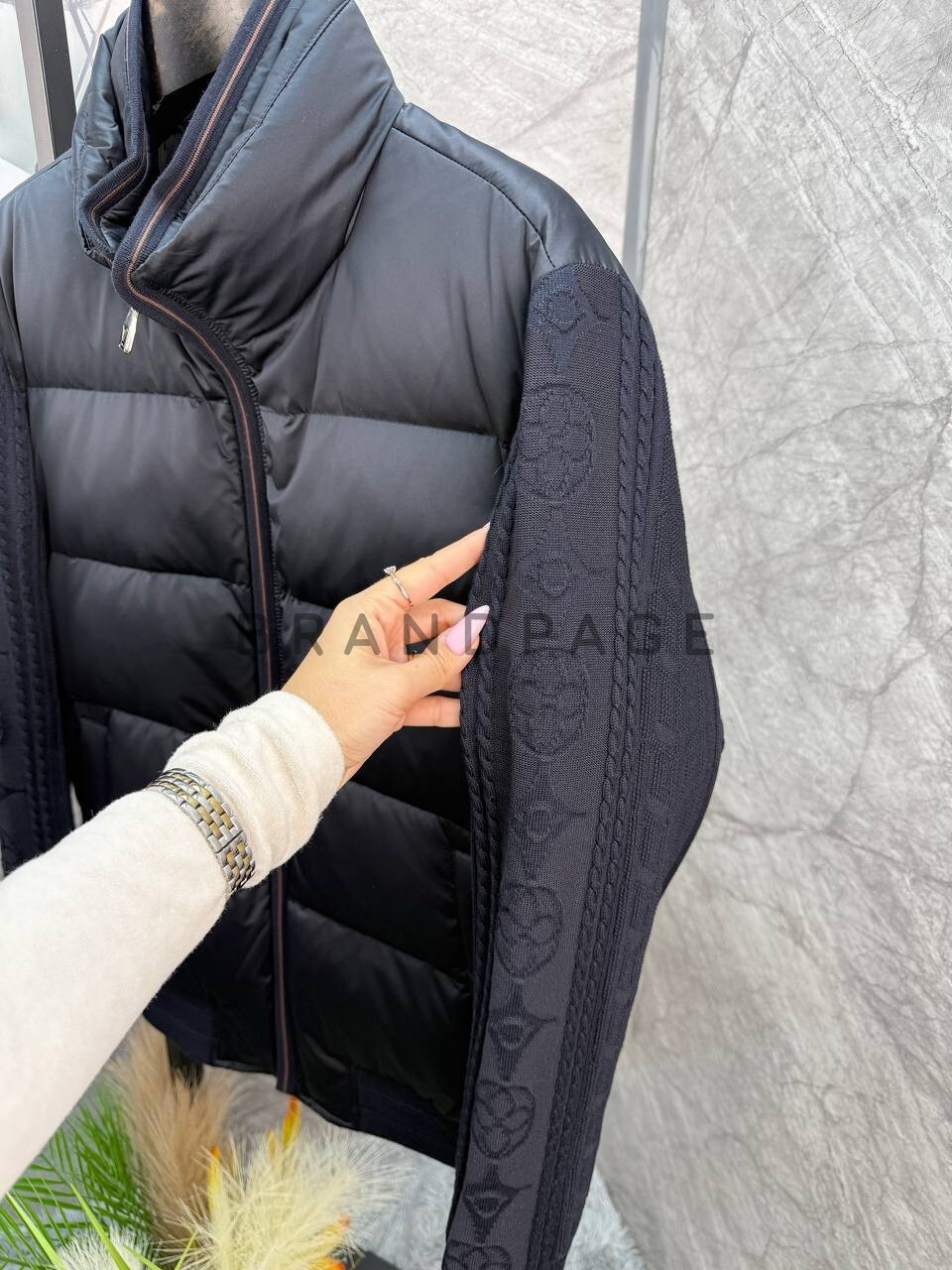 Ветровка из полиэфирного волокна Louis Vuitton BPLUX5666 Ветровка из полиэфирного волокна Louis Vuitton BPLUX5666