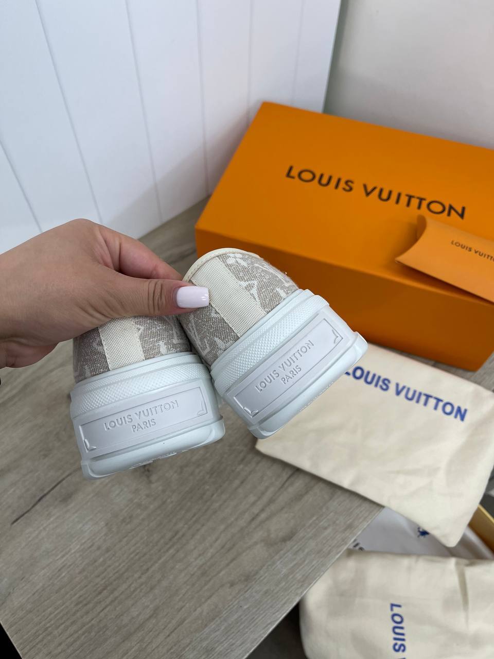 Премиум кроссовки Louis Vuitton BP-35655 Премиум кроссовки Louis Vuitton BP-35655