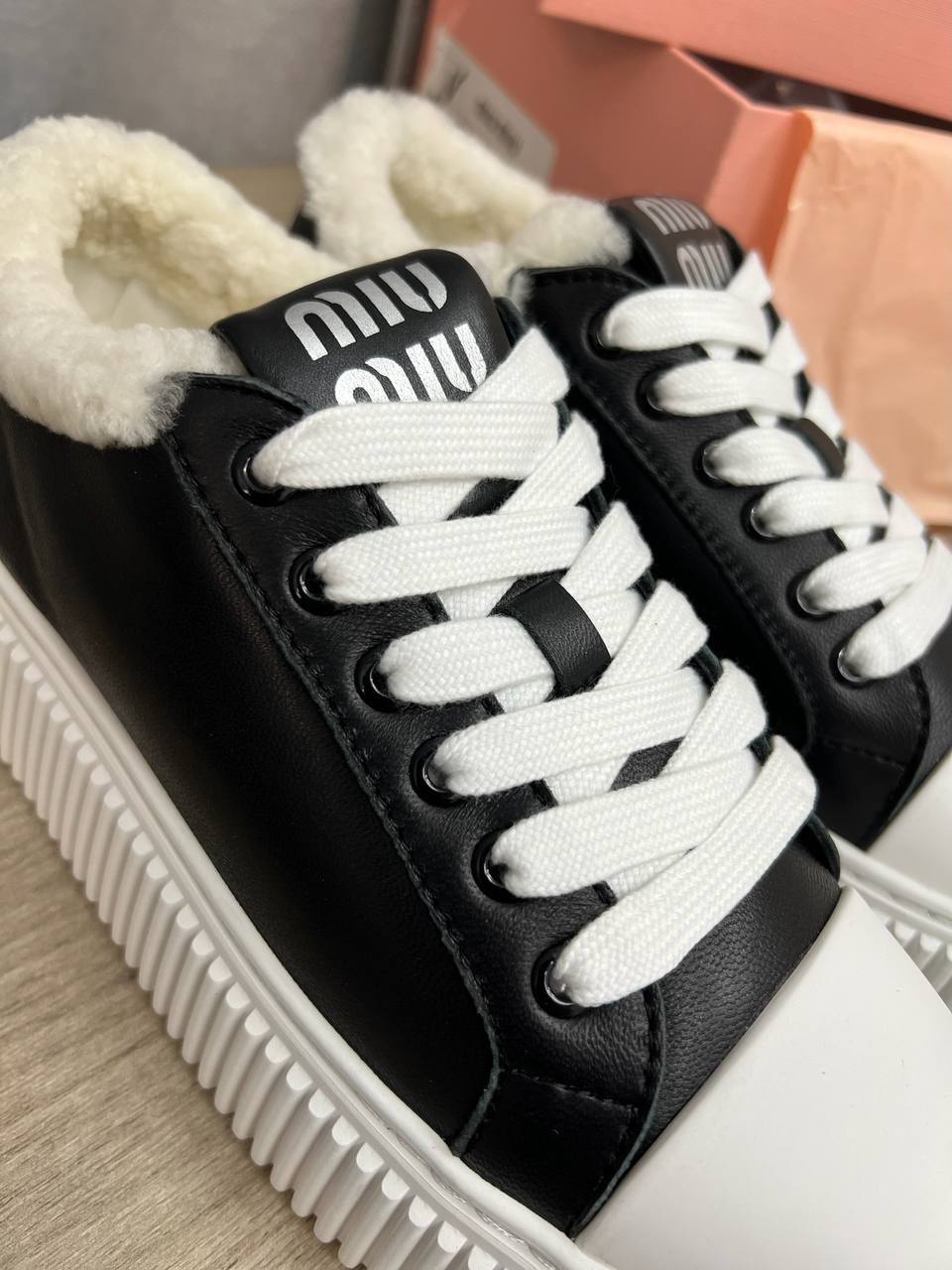 Женские кеды Miu Miu BP-42873 трендовые Женские кеды Miu Miu BP-42873 трендовые