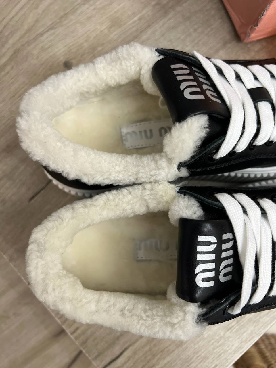 Женские кеды Miu Miu BP-42873 трендовые Женские кеды Miu Miu BP-42873 трендовые