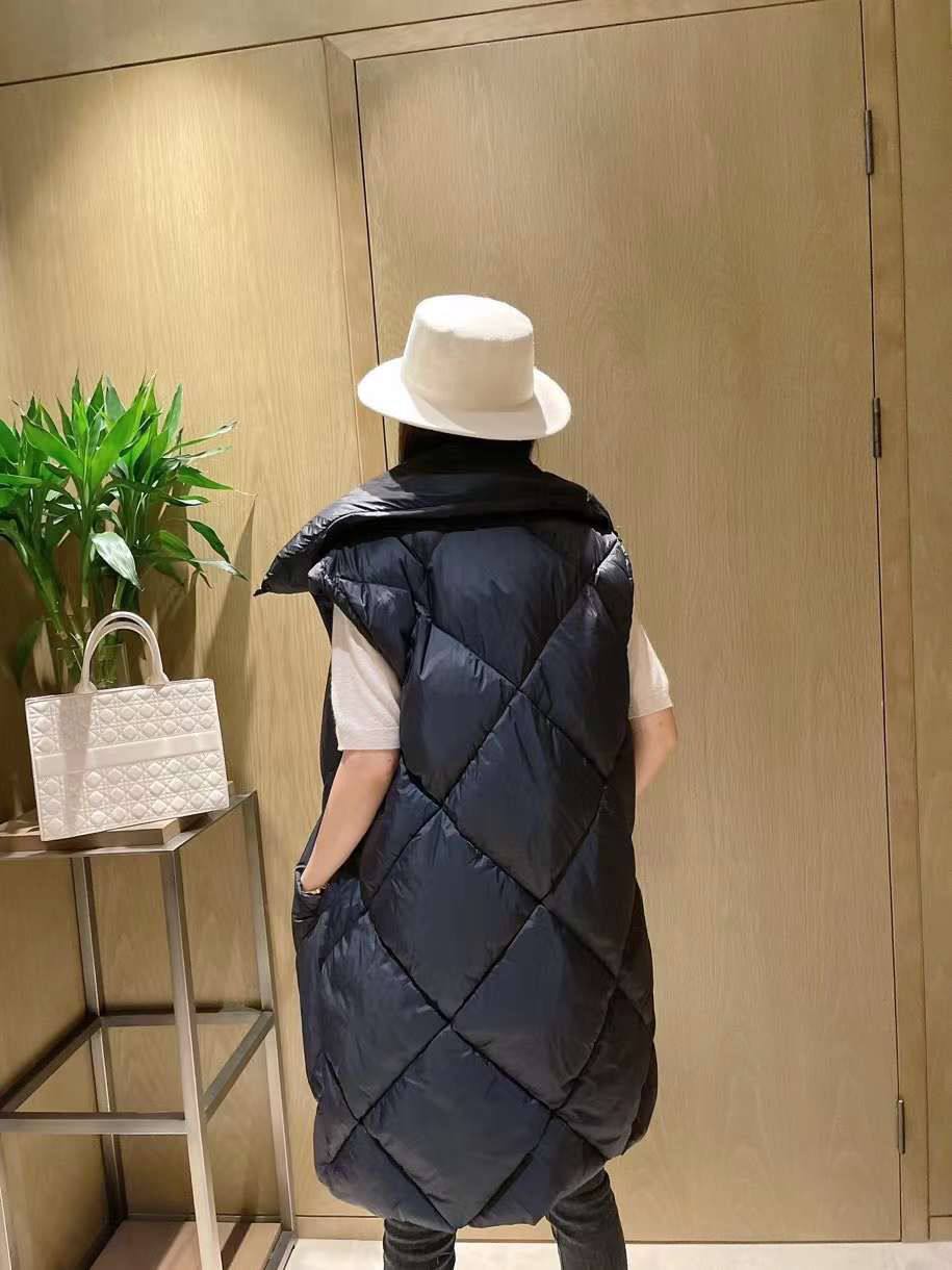 Жилет коллекционный Burberry BP-22407 Жилет коллекционный Burberry BP-22407