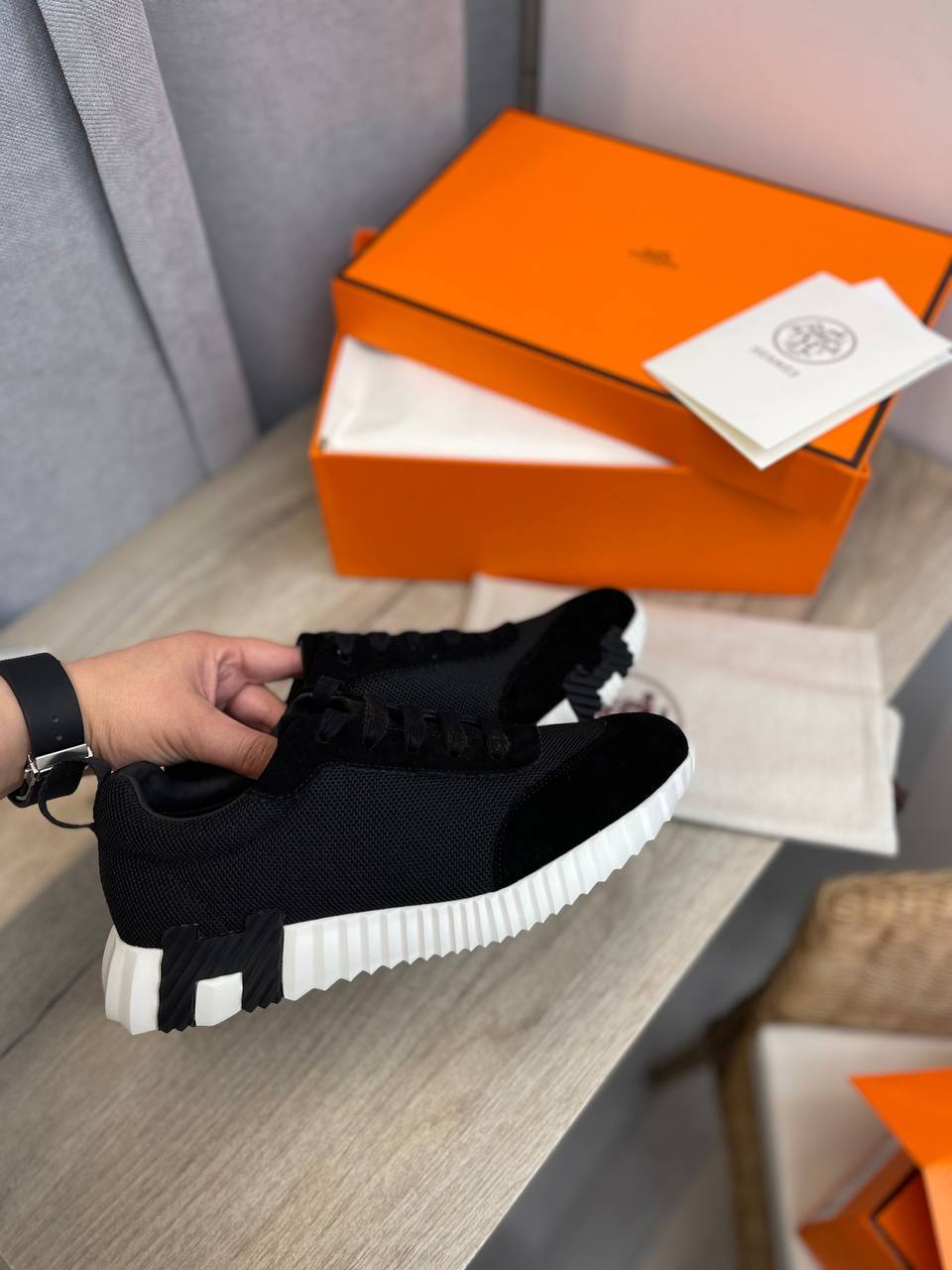 Повседневные кроссовки Hermes BP-39820 Повседневные кроссовки Hermes BP-39820