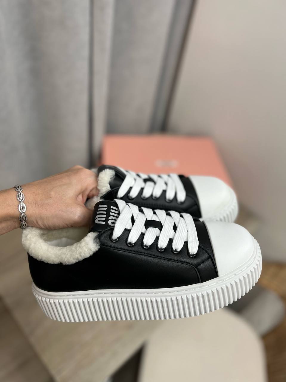 Женские кеды Miu Miu BP-42873 трендовые Женские кеды Miu Miu BP-42873 трендовые