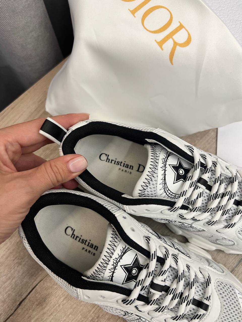 Премиум кроссовки Christian Dior BP-52784 Премиум кроссовки Christian Dior BP-52784