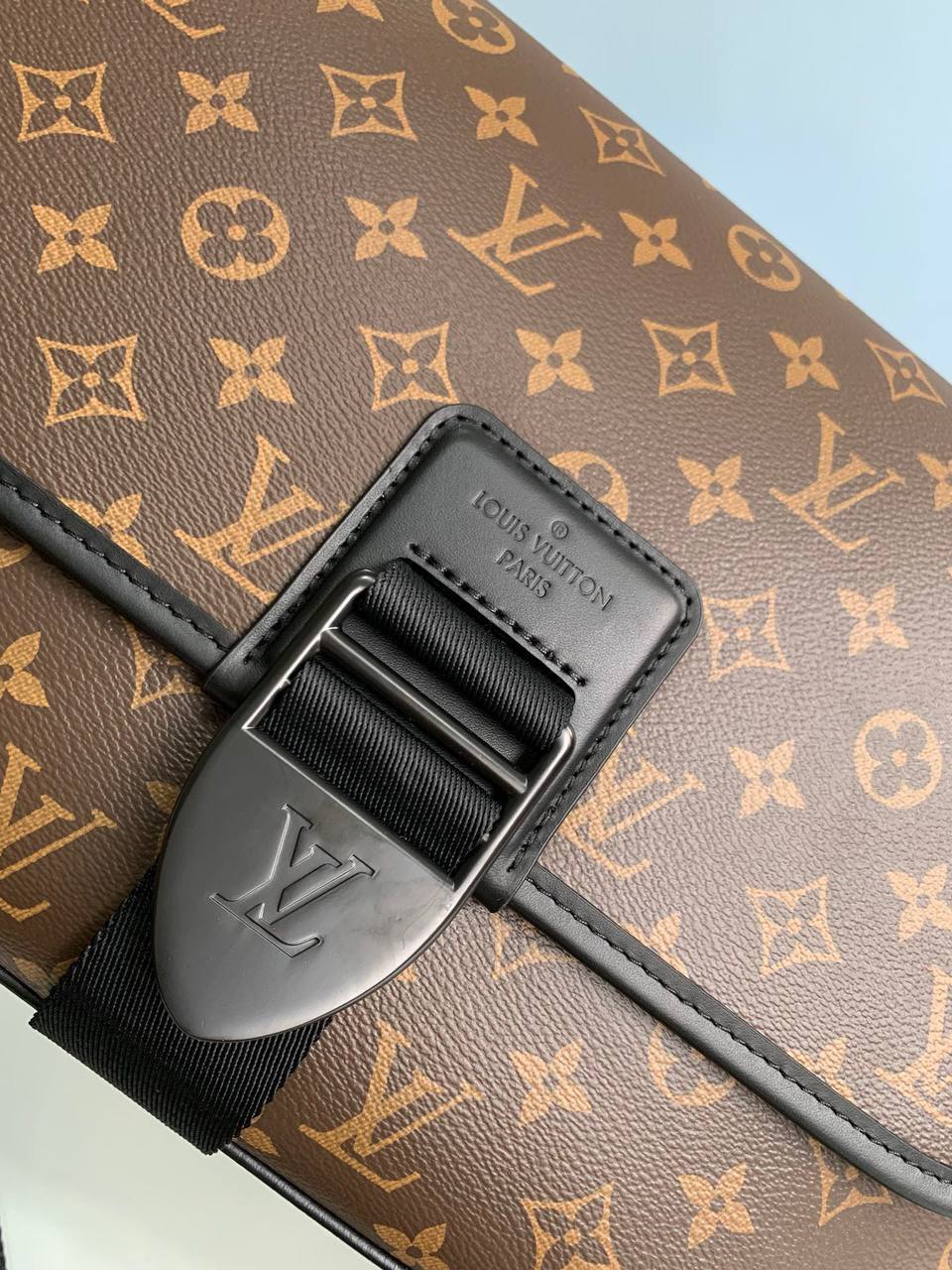 Мессенджер люкс Louis Vuitton BP-29308 Мессенджер люкс Louis Vuitton BP-29308