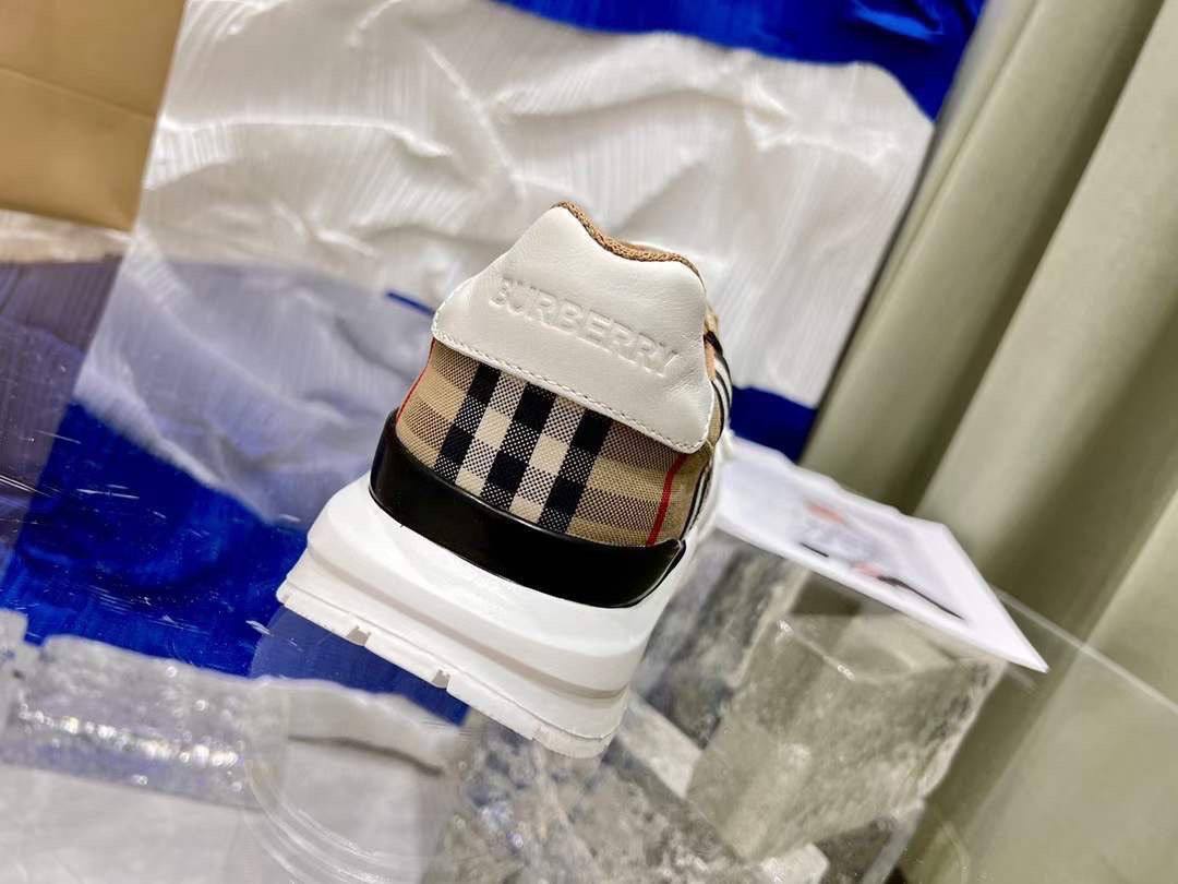 Кроссовки лимитированные Burberry BP-26758 Кроссовки лимитированные Burberry BP-26758