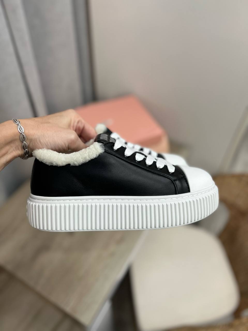 Женские кеды Miu Miu BP-42873 трендовые Женские кеды Miu Miu BP-42873 трендовые