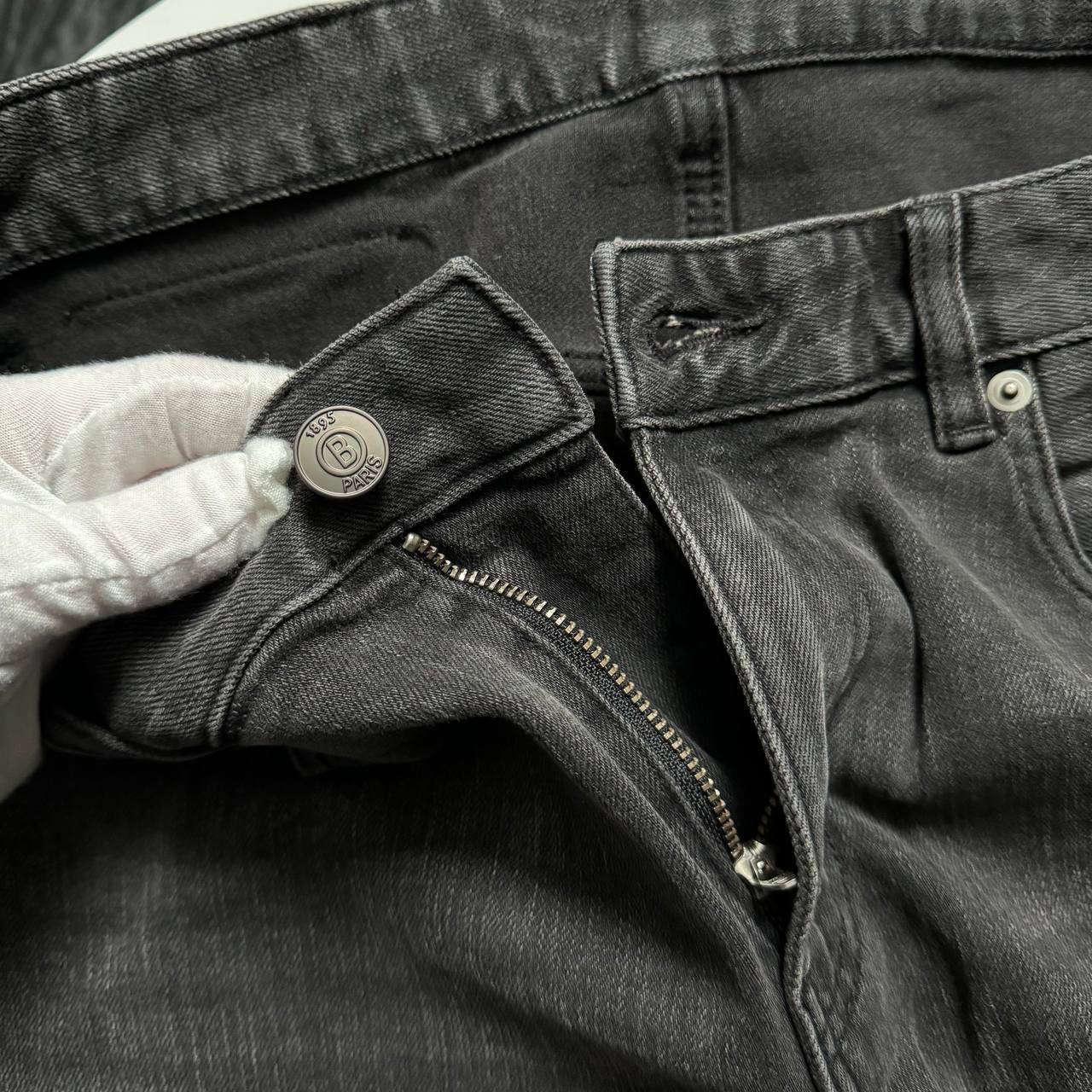 Джинсы Brioni BP-44138 стильные Джинсы Brioni BP-44138 стильные