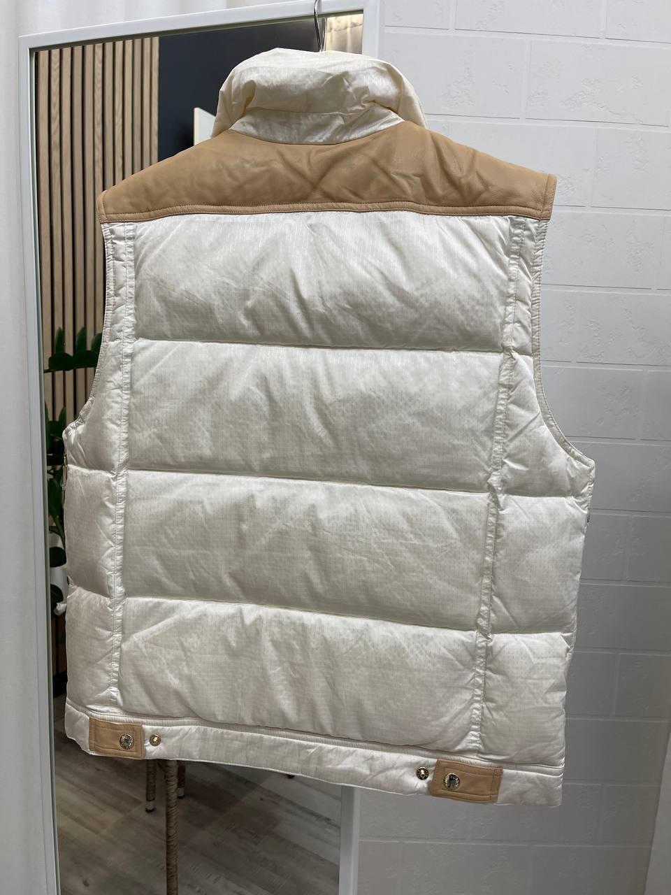 Жилет Louis Vuitton элитный BP-38882 Жилет Louis Vuitton элитный BP-38882